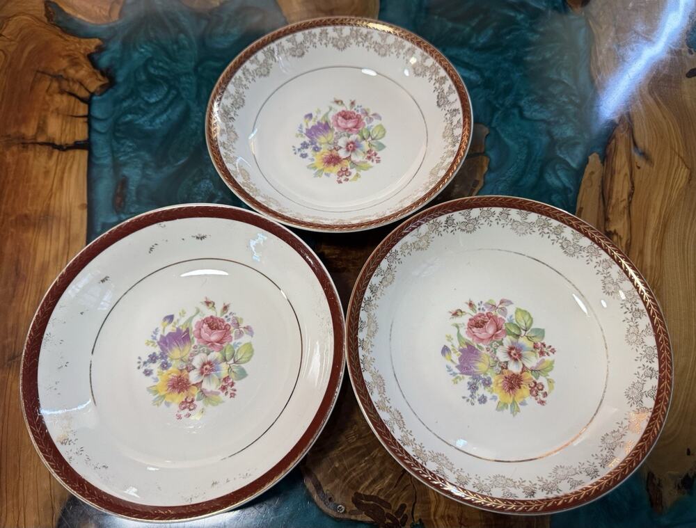 Stetson STT24-8 Inch Cream Soup Bowl-22K Gold Filagree-Maroon Border-Floral